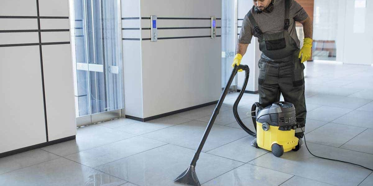 What is the Difference Between Commercial and Residential Cleaning? A Detailed Comparison